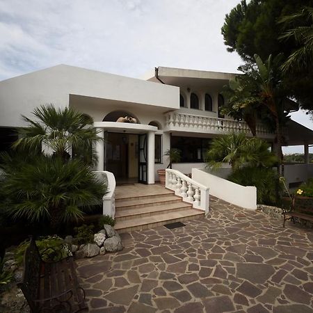 Villaggio Pineta Petto Bianco Capo Vaticano Buitenkant foto